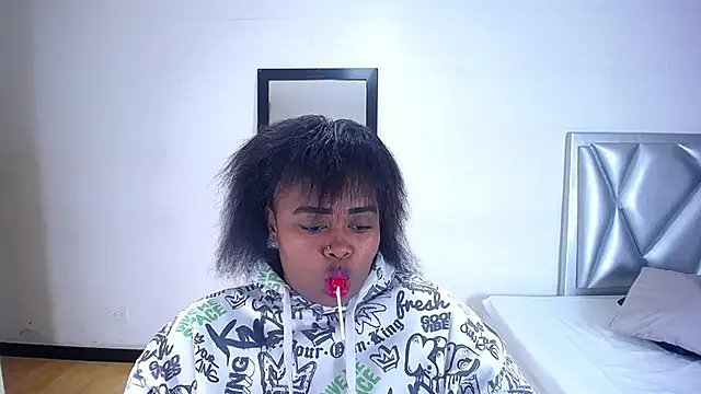 exotic_karmella webcam