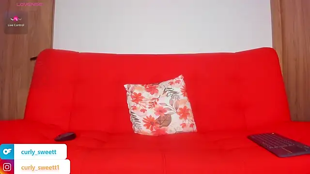 curly_sweett1 webcam