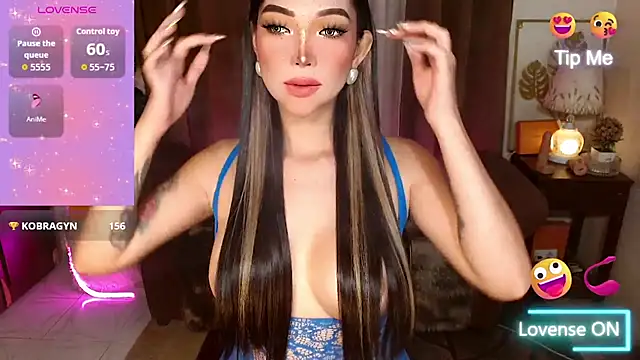 MouthWatering_Ayesha webcam