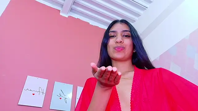 littlee_emilyy_ webcam