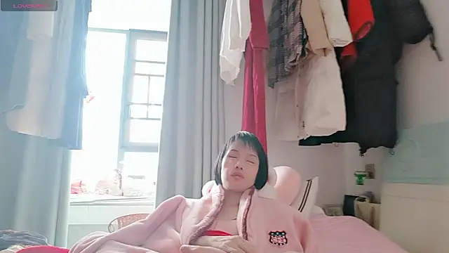 Yan61 webcam stripchat model stream image