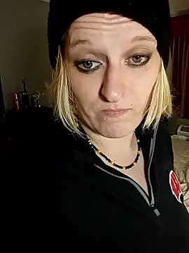  KITTYBOOBOOFUXX chat room