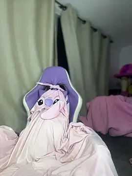 Stormi_Thompsonn_ webcam