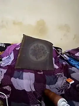 Webcam Model (Hotcherryyyy)  is live.Free join now!