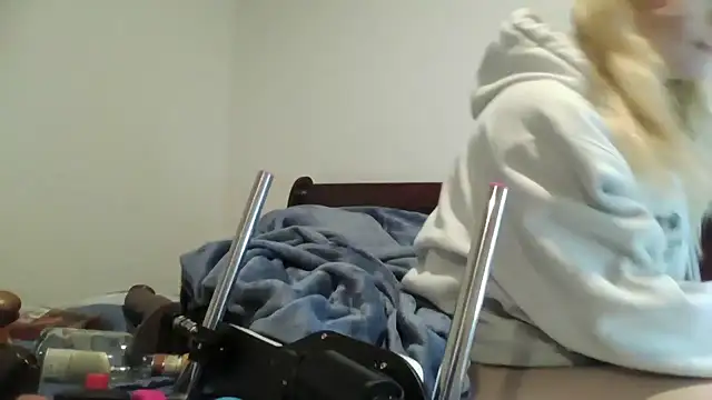 babybunny8765 (F teen) - Play with pussy