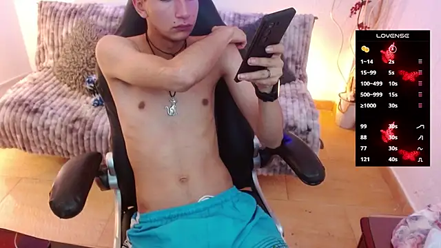 AngelRonson_ webcam