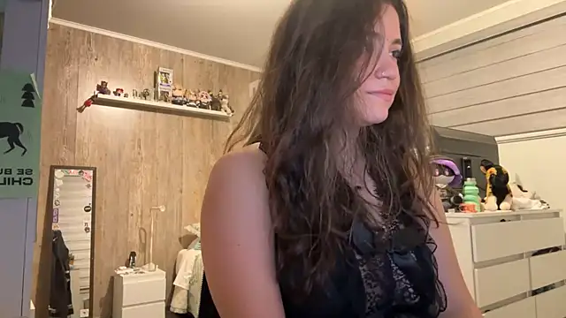 piolapk - Piolapk's free webcam - UK Sex Cams