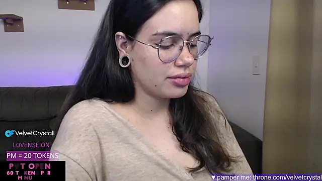 Velvetcrystall webcam