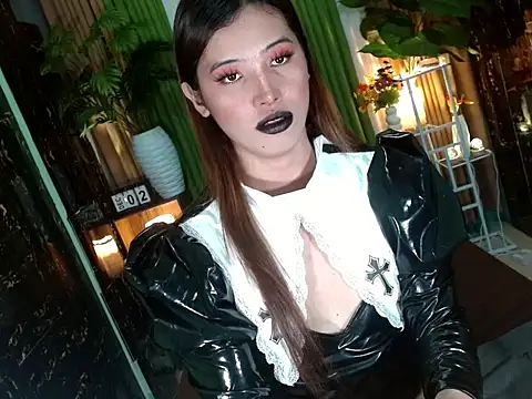 Queen_kendalx19 webcam