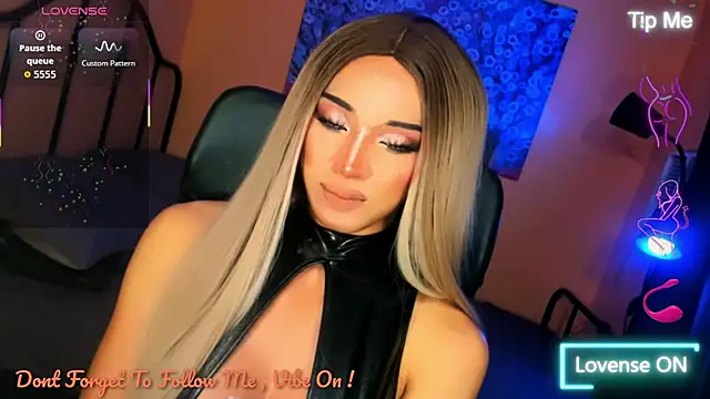 xUrGoddess_Bellax webcam
