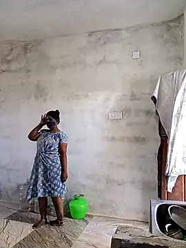 MaaliiiPonuTamil webcam