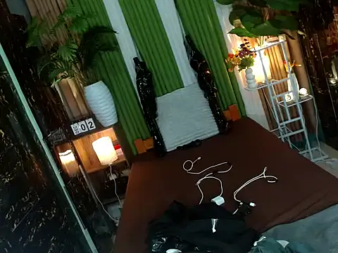 Queen_kendalx19 webcam