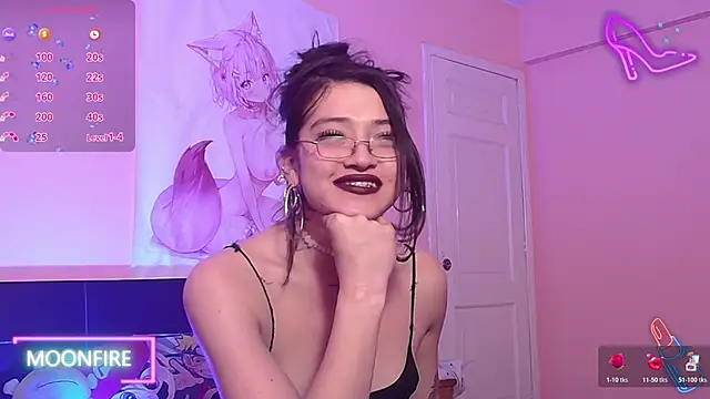 moonfiredancer webcam