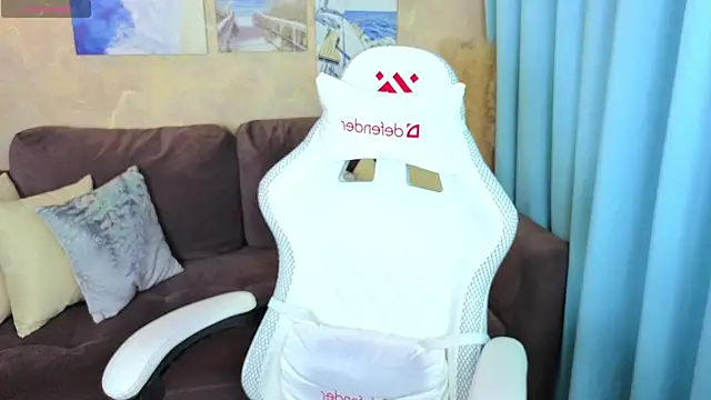 Little_doll_meow webcam