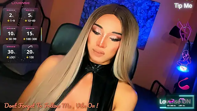 xUrGoddess_Bellax webcam