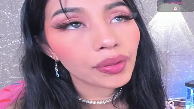 Miss_Charlottet webcam