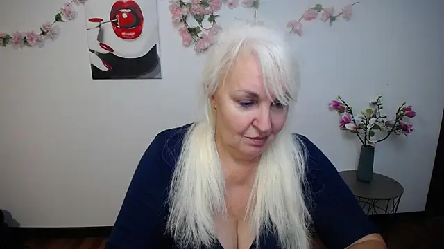 BlondyLeeBest webcam