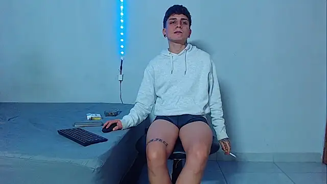 mikecoper_23 webcam
