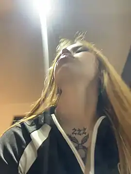 PrettyAshley_ webcam