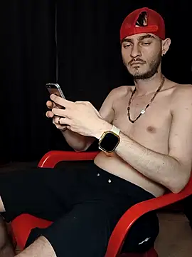 bigcockwhite777 webcam