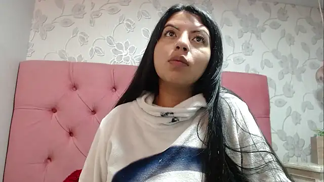 CarolineBrunx webcam