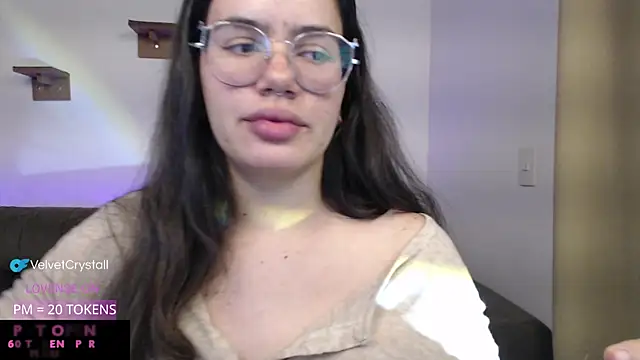 Velvetcrystall webcam