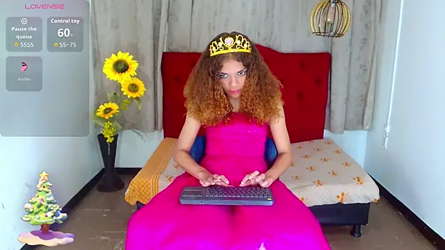 luisa__torres webcam