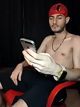 bigcockwhite777 - Bigcockwhite777's free webcam - UK Sex Cams