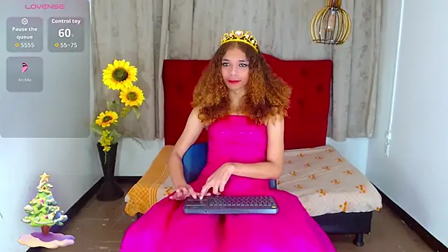 luisa__torres webcam