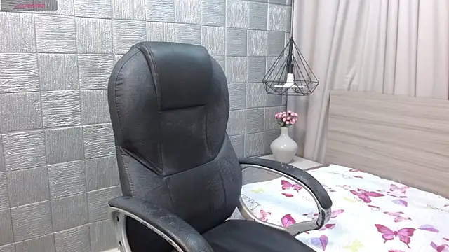 iantwink18 (M twink) - cum show