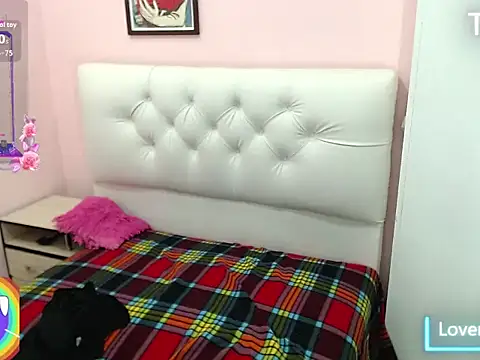 xxxstrongerboyxxx webcam