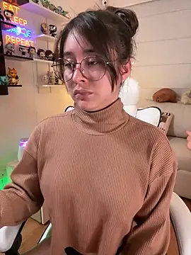 Sharon_07 live webcam from Colombia on Ufotopia – Live Cams & Video Chat