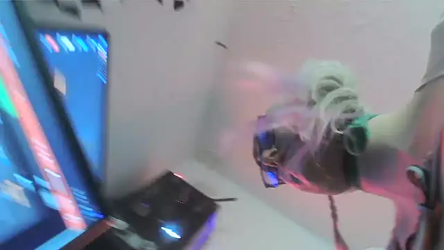 sissytrapdolly24 webcam