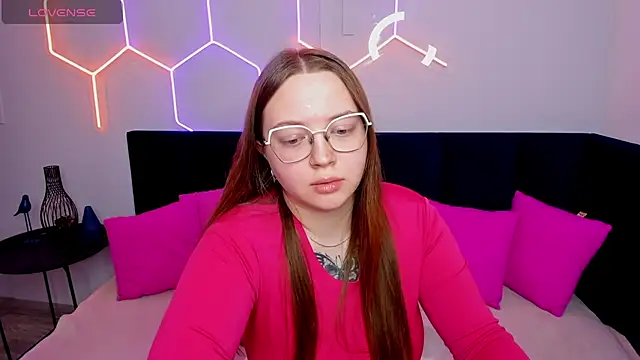 Emma_adorablle webcam