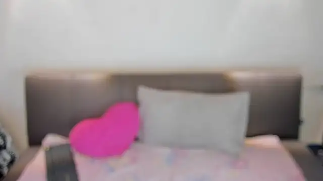 _TommyandGrace webcam