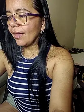 Miss__kendra_ webcam