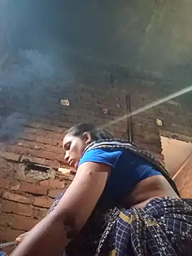 Webcam Model (Notyriya7)  is live.Free join now!