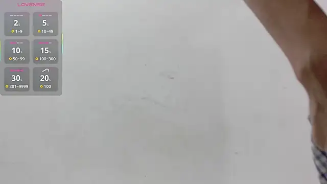 yourcuteneighbourr webcam