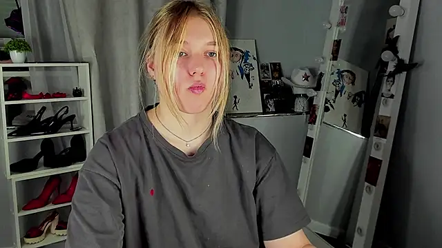 Rebecca_Kelly webcam