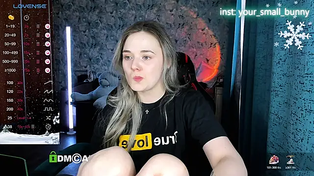 Your_small_bunny webcam