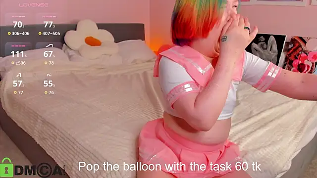 Sara_Robinson webcam