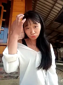 Linh_sexy98 webcam