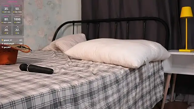 HollieCollelo webcam