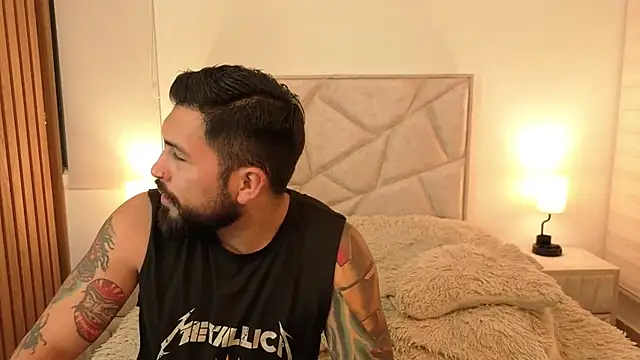 teseo_and_afroditha_ webcam