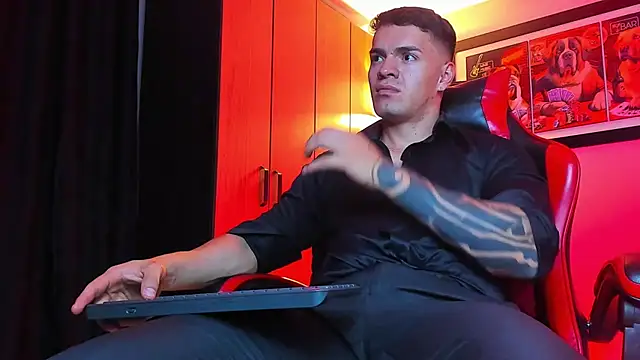 ALPHA_DOMINUS_ webcam