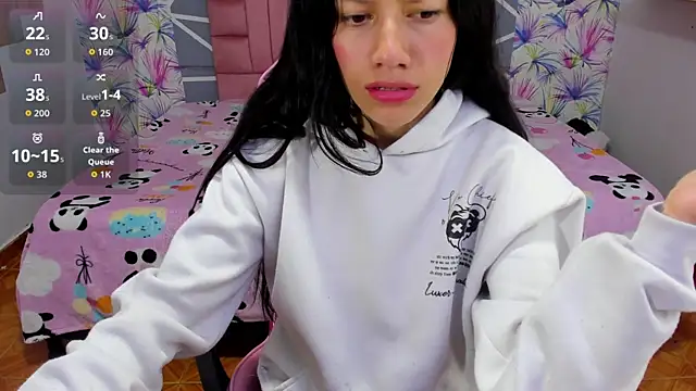 AdelaidaManson18 webcam