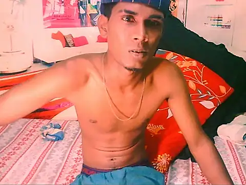 IndianThuggin webcam