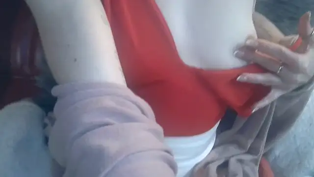 forbiddenbabygirl webcam