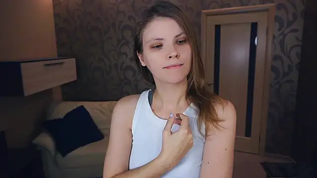 YoshieGradney webcam