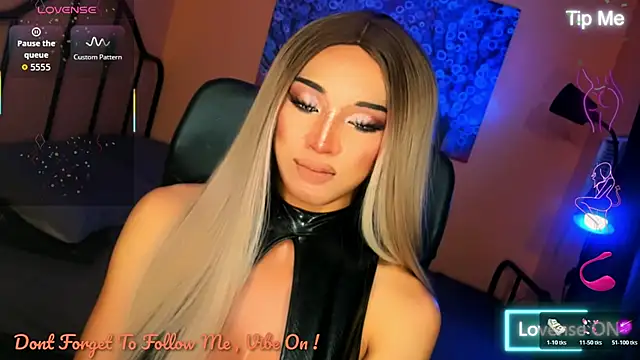 xUrGoddess_Bellax webcam